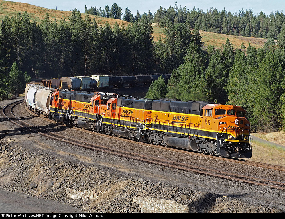 BNSF 1412